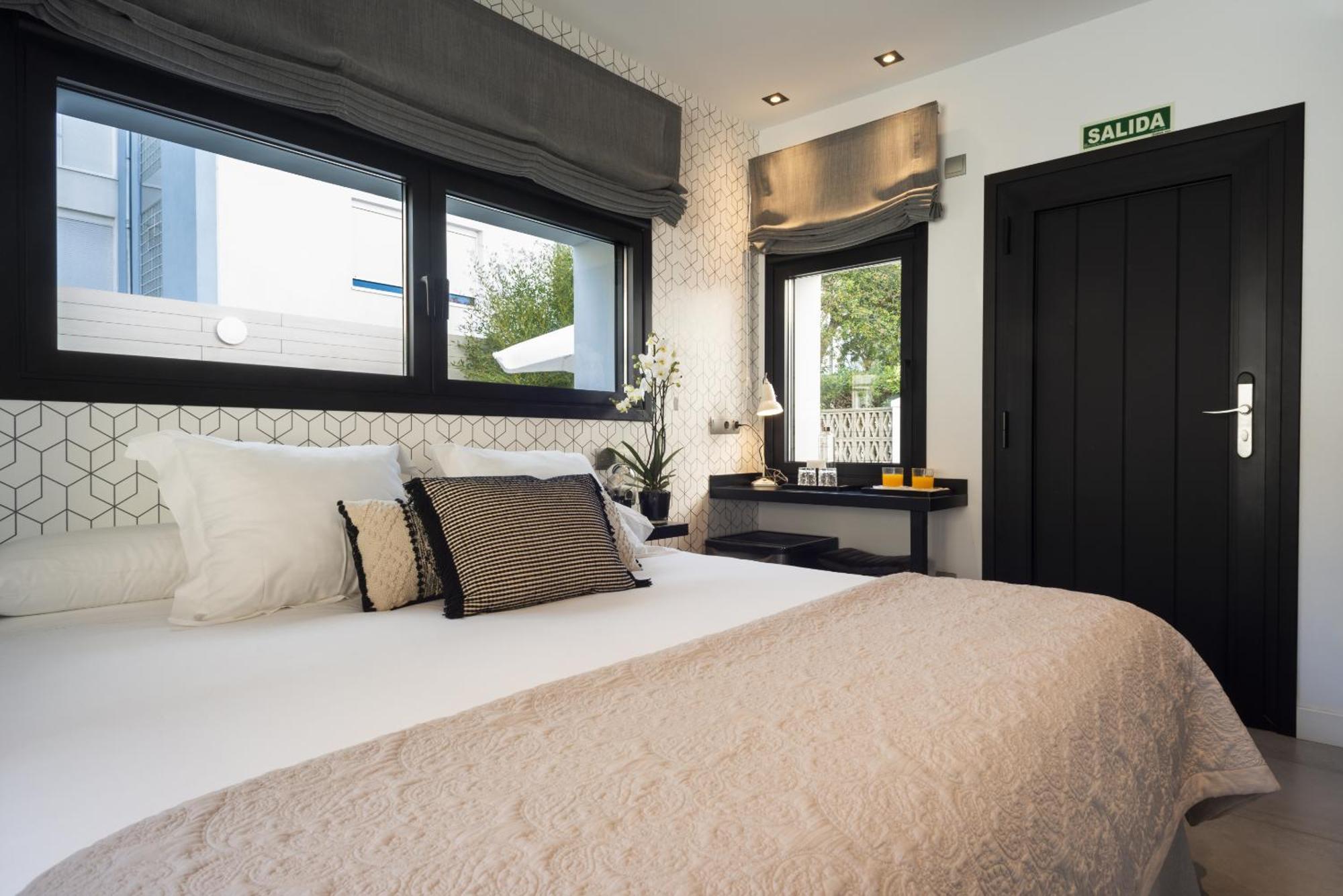 La Playa Suites Suances Rum bild