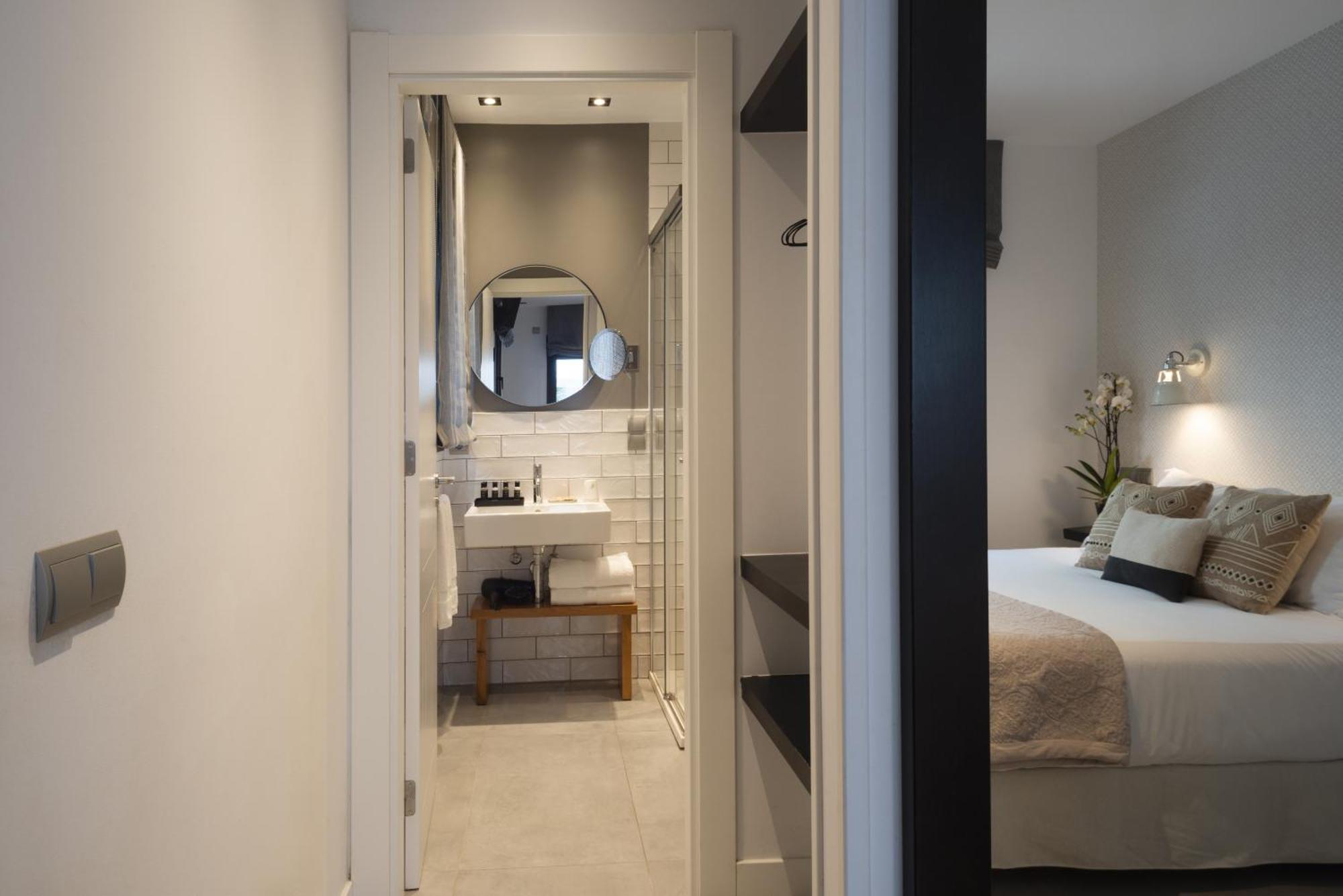 La Playa Suites Suances Rum bild